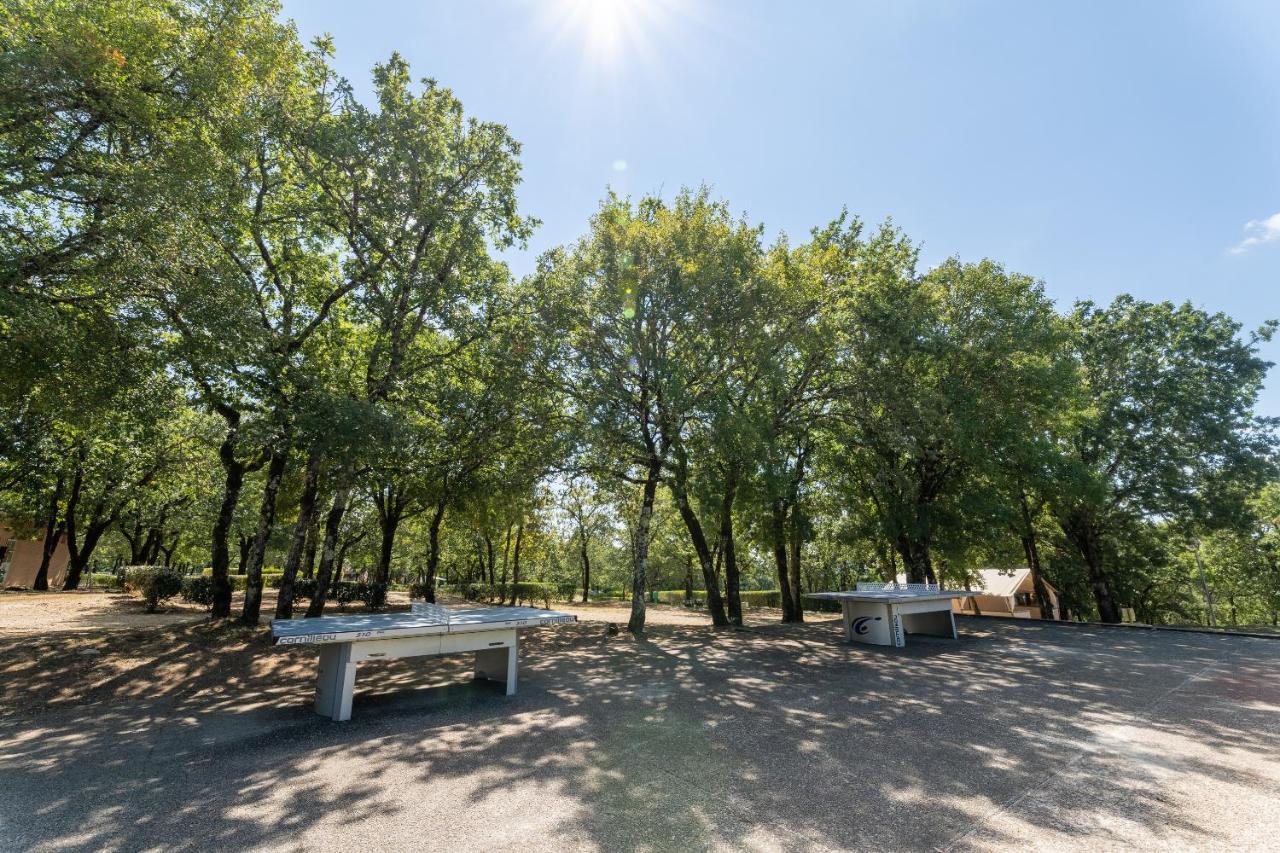 Camping Les Reflets Du Quercy Hotel Crayssac ภายนอก รูปภาพ